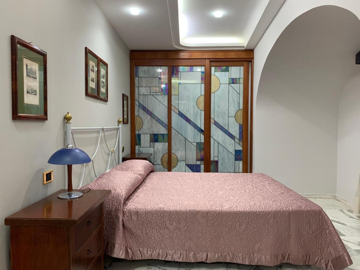 Rosaricca House Apartment Naples Luaran gambar